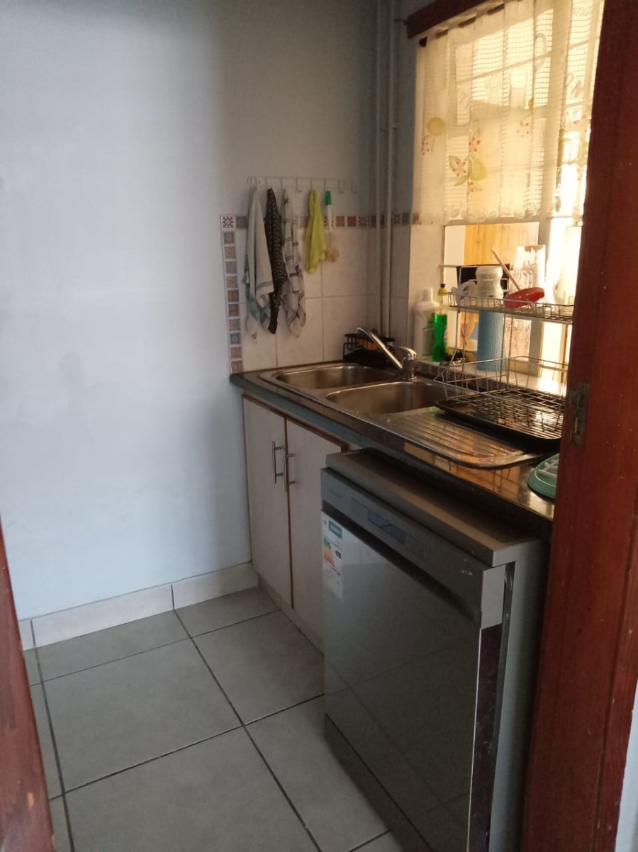 3 Bedroom Property for Sale in Kroonheuwel Free State